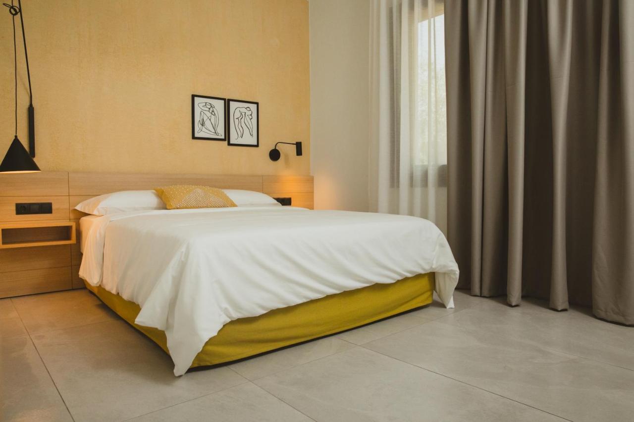 Essentia Vita Comfy Suites Thassos Exteriör bild