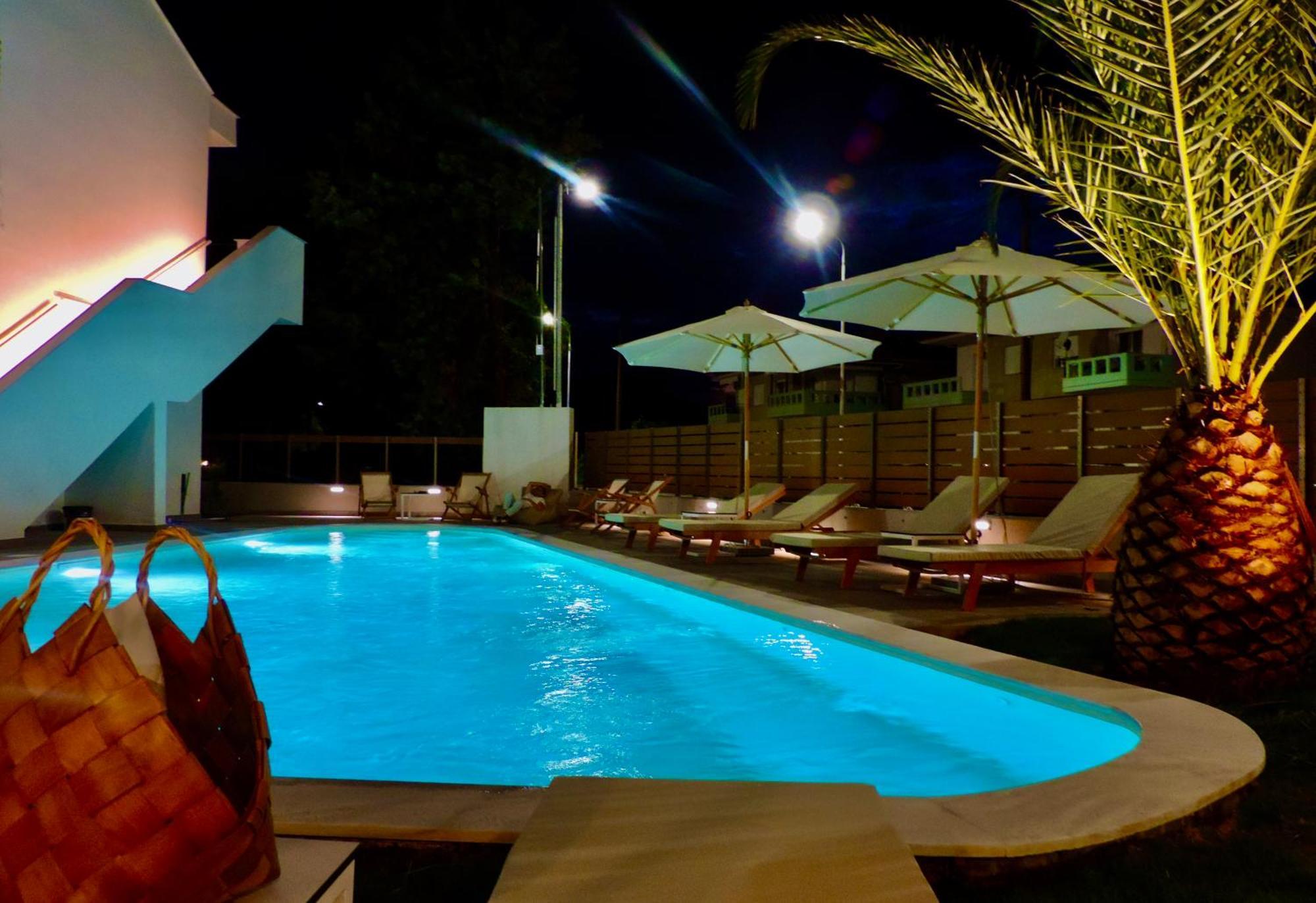 Essentia Vita Comfy Suites Thassos Exteriör bild
